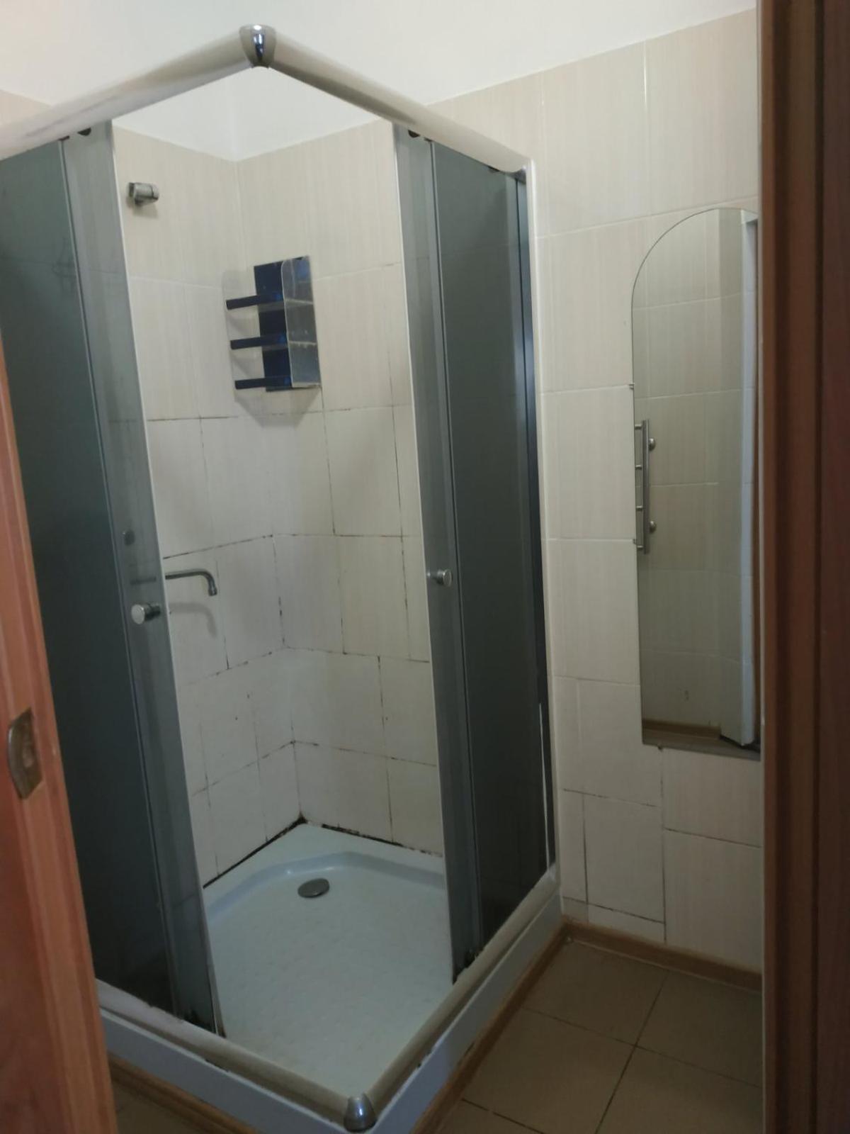 Gelena Гостьовий Двір Uzhhorod Exterior foto