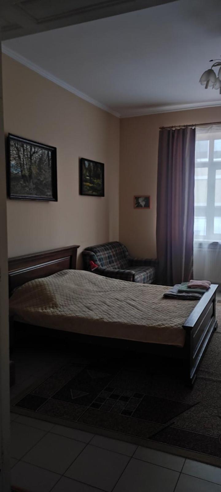 Gelena Гостьовий Двір Uzhhorod Exterior foto